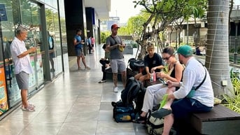 Nhiều người lo mất tiền cọc, đền hợp đồng khi cấm cho thuê căn hộ lưu trú ngắn ngày
