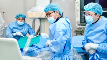 Sinh thiết nội mạc cơ tim