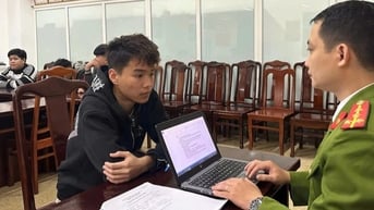Bắt giữ nhóm thanh niên cưỡng đoạt 60.000 đồng của cháu bé 13 tuổi