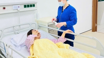 Người phụ nữ 31 tuổi nhập viện gấp khi đi chụp ảnh tại bãi đá sông Hồng