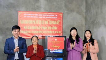 Hỗ trợ người nghèo huyện Thường Tín xây nhà Đại đoàn kết