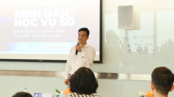 Phong trào "Bình dân học vụ số", giúp thanh niên khuyết tật tiếp cận công nghệ