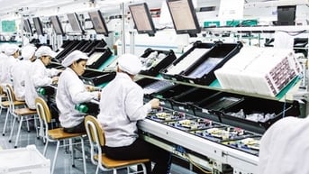 Bắt tay đối tác ngoại để thúc tăng trưởng