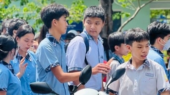 Trường học ở TPHCM bị "tuýt còi" vì thông tin liên quan đến kỳ thi lớp 10