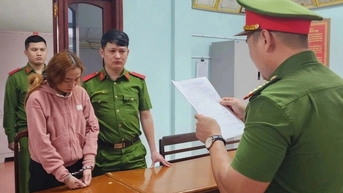 Tin lời một phụ nữ, người đàn ông mất hơn nửa tỷ đồng khi làm hồ sơ đi Mỹ