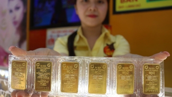 Giá vàng thế giới phá đỉnh 3.000 USD/ounce, cao nhất từ trước đến nay