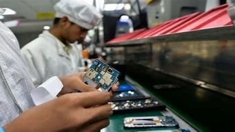 Nam Phi giảm thuế cho điện thoại thông minh giá trị thấp