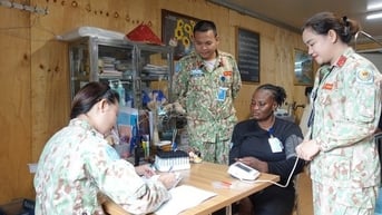 Công chức, viên chức có thể tham gia lực lượng gìn giữ hòa bình