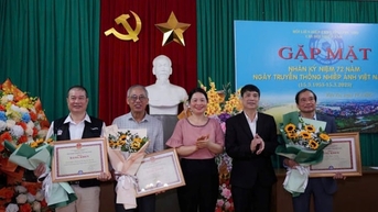 Phú Thọ tổ chức gặp mặt kỷ niệm 72 năm Ngày Truyền thống Nhiếp ảnh Việt Nam