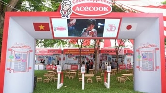 Acecook Việt Nam mang thông điệp kỷ niệm 30 năm "Cook happiness through innovation"
