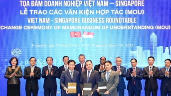 Saigontourist Group ពង្រីកកិច្ចសហប្រតិបត្តិការទេសចរណ៍ និងអាកាសចរណ៍នៅក្នុងប្រទេសឥណ្ឌូនេស៊ី និងសិង្ហបុរី