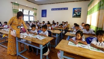 Bộ Nội vụ ý kiến về vụ giáo viên vùng đặc biệt khó khăn mất trợ cấp