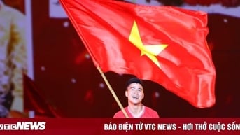 Duy Mạnh tái hiện khoảnh khắc 'Thường Châu tuyết trắng'