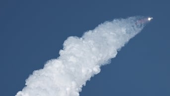 Ông Elon Musk ấn định thời điểm phóng phi thuyền lên sao Hỏa