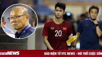 Học trò của HLV Park Hang Seo trở lại V.League sau nửa mùa 'mất tích'