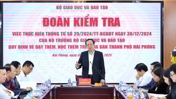 Bộ GD&ĐT đề nghị địa phương hỗ trợ thủ tục đăng kí dạy thêm, học thêm