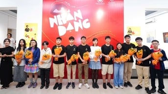 Nhóm tài năng trẻ Vinschool tổ chức Triển lãm nghệ thuật "Nhân Dạng"