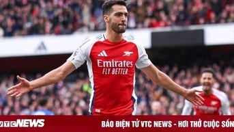 Đánh bại Chelsea, Arsenal vẫn kém xa Liverpool