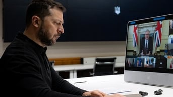 Châu Âu tìm một ghế trên bàn đàm phán Ukraine