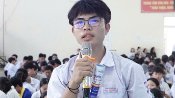 ជ្រើសរើសមុខវិជ្ជាដែលពេញនិយម ឬវិទ្យាសាស្ត្រមូលដ្ឋាន?