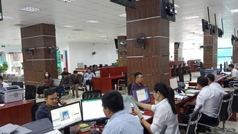 111 cán bộ xin nghỉ hưu trước tuổi
