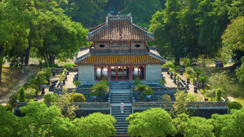 Lăng tẩm ở Huế