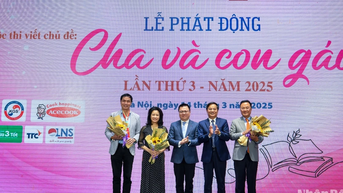 [Ảnh] Phát động Cuộc thi viết về "Cha và con gái"
