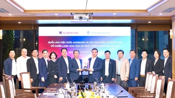 Tăng cường mối quan hệ hợp tác giữa Agribank và Đại học Kinh tế Quốc dân