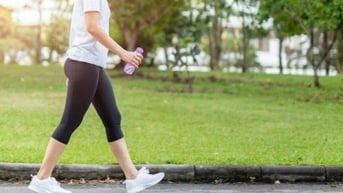 Mỗi ngày cần đi bộ bao nhiêu phút để giảm cân tốt nhất?