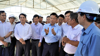 Khai thác 70km cao tốc Vân Phong