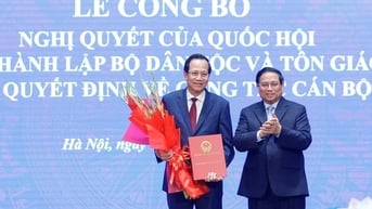 Công bố nghị quyết thành lập, trao quyết định bổ nhiệm Bộ trưởng Bộ Dân tộc và Tôn giáo