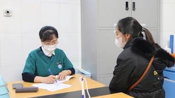 Có phải cứ xưng hô đầy đủ hai từ 'bác sĩ' là cao quý và tôn trọng?