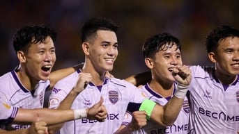 Tiến Linh để lại dấu ấn, CLB Bình Dương đánh bại CLB Bình Định