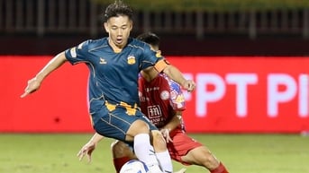 Minh Vương nói gì giữa 'bão tin đồn' rời đội, HAGL thua đau TP.HCM: Nguy cơ rớt hạng