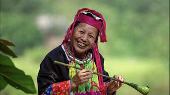 ជនជាតិ Dao ក្រហមនៅតំបន់ខ្ពង់រាបថ្ម