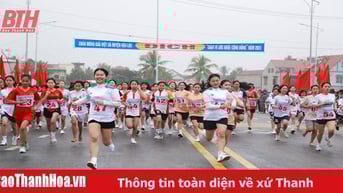 Gần 1.200 người tham gia phát động “Toàn dân rèn luyện thân thể theo gương Bác Hồ” và Ngày chạy Olympic