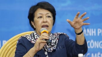 Bà Tôn Nữ Thị Ninh: 'Danh hiệu thủ khoa đã thực sự giúp em không?'