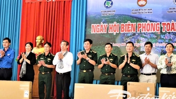 Ngày hội Biên phòng toàn dân TP Hồ Chí Minh hướng về biên giới, biển đảo