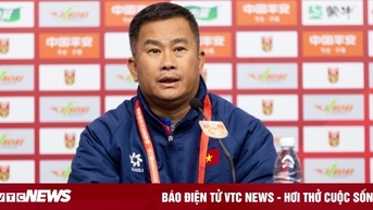 Suýt thắng Hàn Quốc, HLV U22 Việt Nam nói học trò 'còn nhiều thiếu sót'