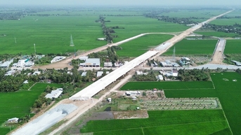 Gỡ vướng để tăng tốc hai dự án cao tốc ở ĐBSCL, tạo động lực phát triển