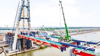 Hợp long cầu Hoàng Gia kết nối trực tiếp Vinhomes Royal Island với trung tâm Hải Phòng