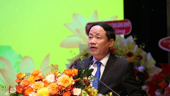 Pham Anh Tuan 성 위원장: 빈딘성 사업가는 사업에 용감하고 지역 사회에 책임감이 강합니다.