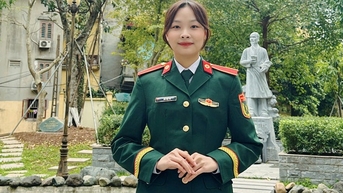 "Bóng hồng" duy nhất trong số 10 gương mặt trẻ tiêu biểu toàn quân