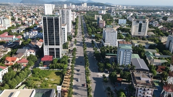 ទីក្រុង Vinh ត្រូវ​រៀបចំ​ជា ៣ ឃុំ និង​សង្កាត់។