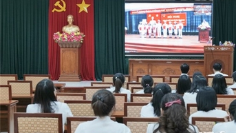 Chi cục Thuế khu vực XV công bố các quyết định về công tác cán bộ