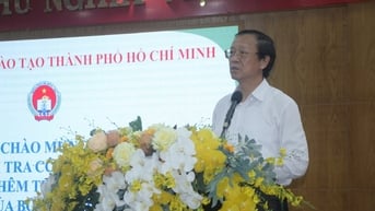 Thứ trưởng Bộ GD&ĐT yêu cầu quản lý chặt dạy thêm, học thêm