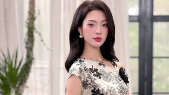 Hứng khởi hè sang với những mẫu váy xòe đa sắc