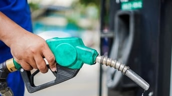 Tăng cả trong nước và quốc tế