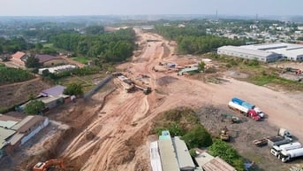 Nhiều nhà thầu bị nhắc nhở, cao tốc qua Đồng Nai hiện thi công ra sao?