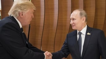 Tiết lộ món quà đặc biệt ông Putin từng gửi tặng ông Trump